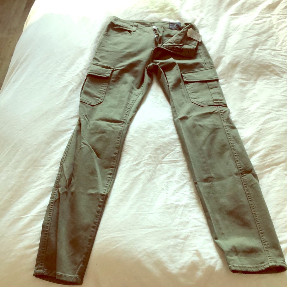 Vince size 25 cargo pants